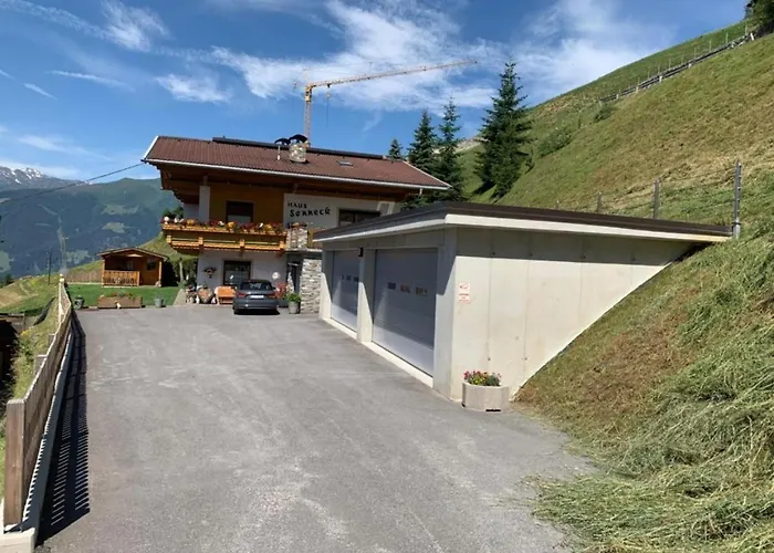 In Zillertal Near Slopes Apartment