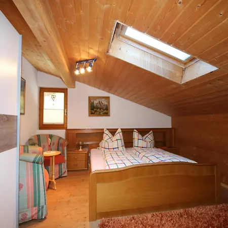 In Zillertal Near Slopes צל אם צילר