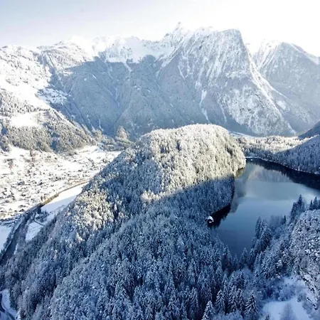 아파트 In Zillertal Near Slopes *